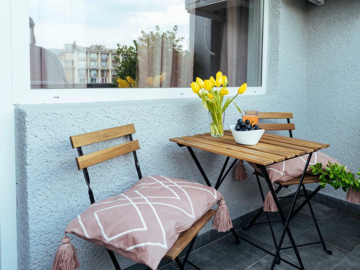 Amazing View - Top Location - Universitate Studio Bukares Bagian luar foto